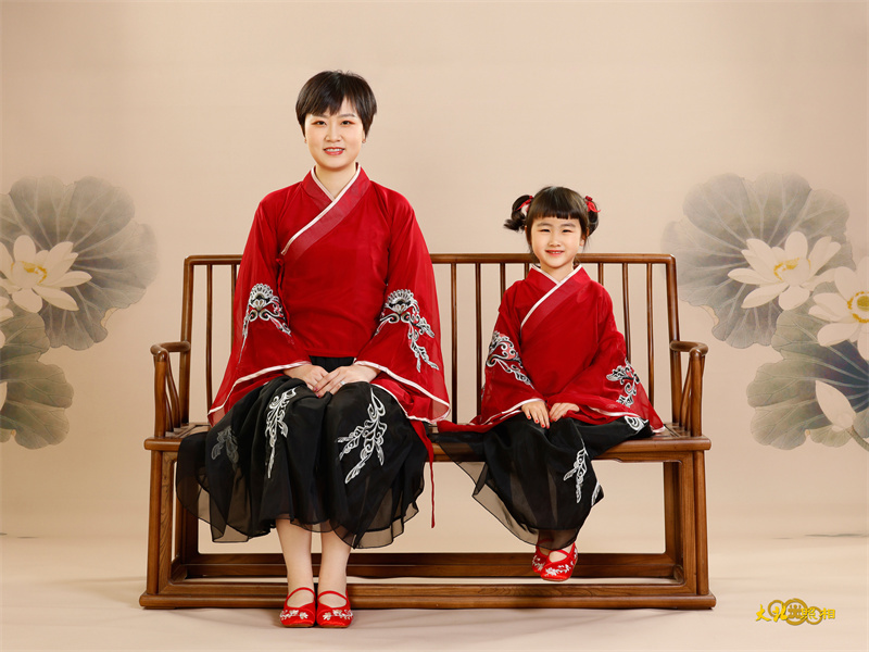國(guó)風(fēng)親子(zǐ)作(zuò)品